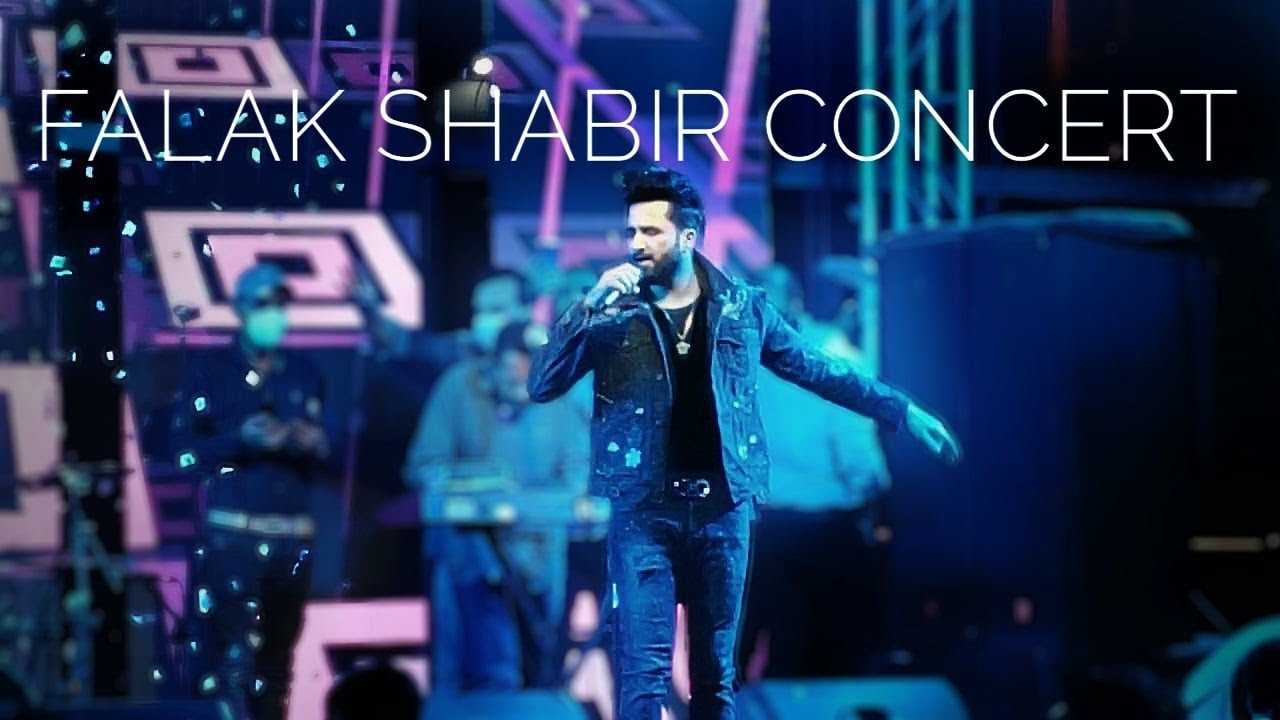 Falak Shabir Concert + Songs | Live Event At Xinhua Mall | Lahore Pakistan
