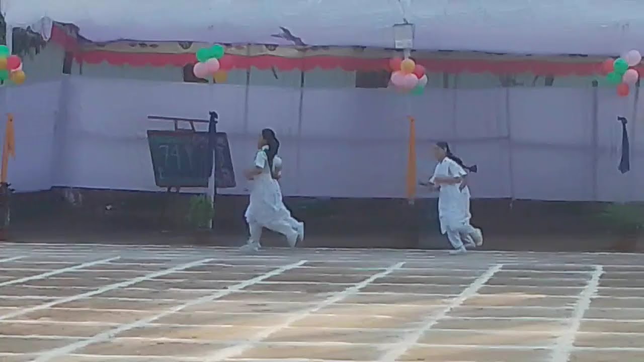 হলিক্রস কলেজের ডিসপ্লে ২০২৬