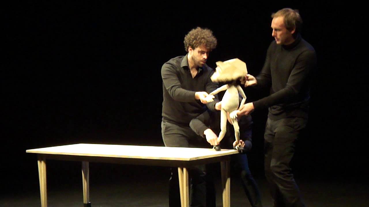 Titirimundi 2014  Segovia. Blind summit Theatre.  The Table 14/5/2014