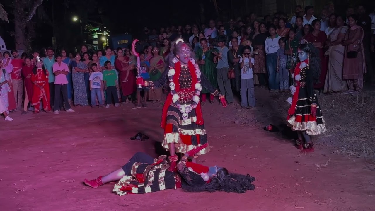 Ravimangalam Desavaravu Dance