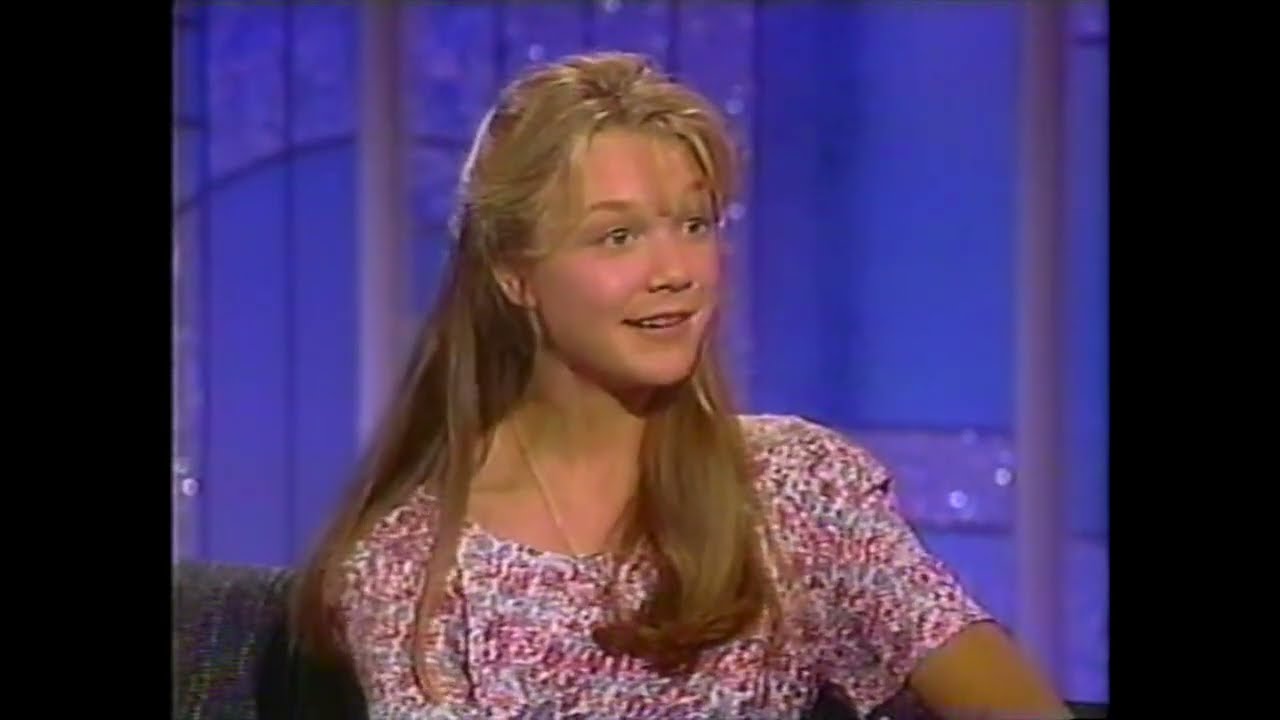 Ariana Richards - Arsenio Hall - Promoting Jurassic Park 1993