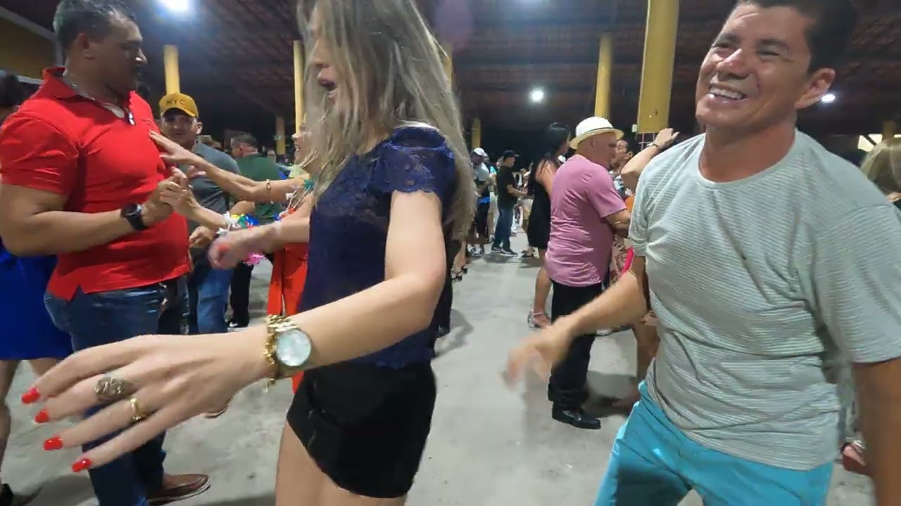 SEGURA ESSA DOMINGUEIRA DE FORROZÃO! #forrópédeserra #forrozeiros