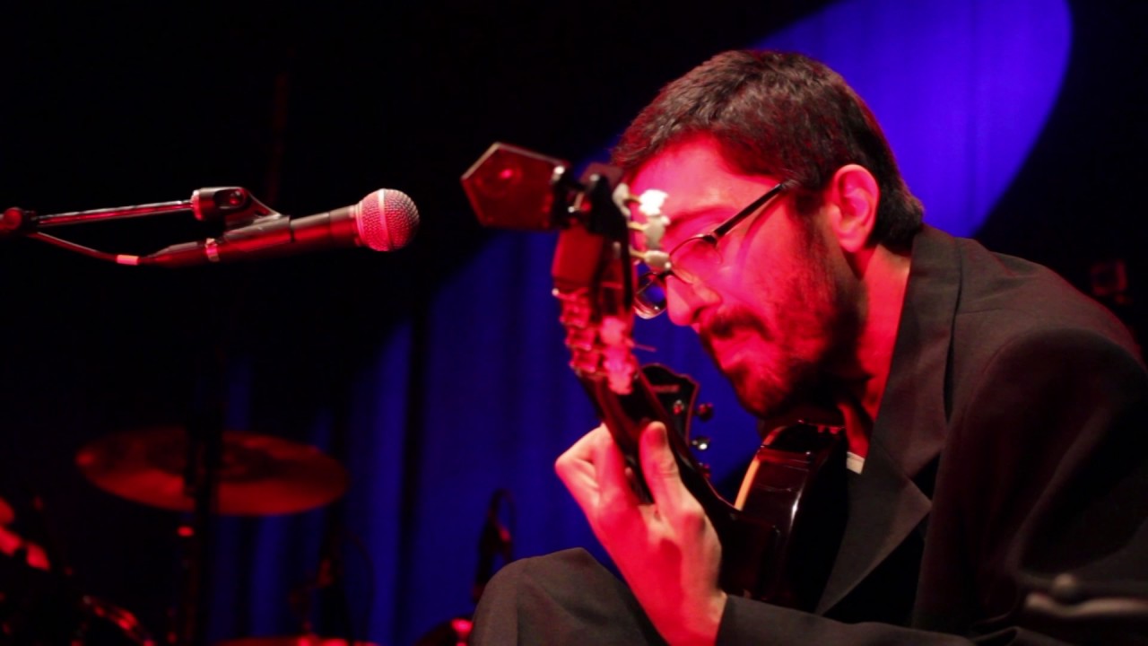 PRESENTA TRIO - DIEZ A&Ntilde;OS - CUESTA ABAJO