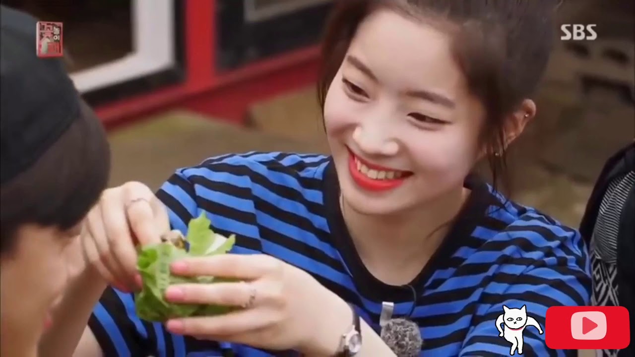 CUTE/FUNNY KPOP IDOLS INTERACTIONS