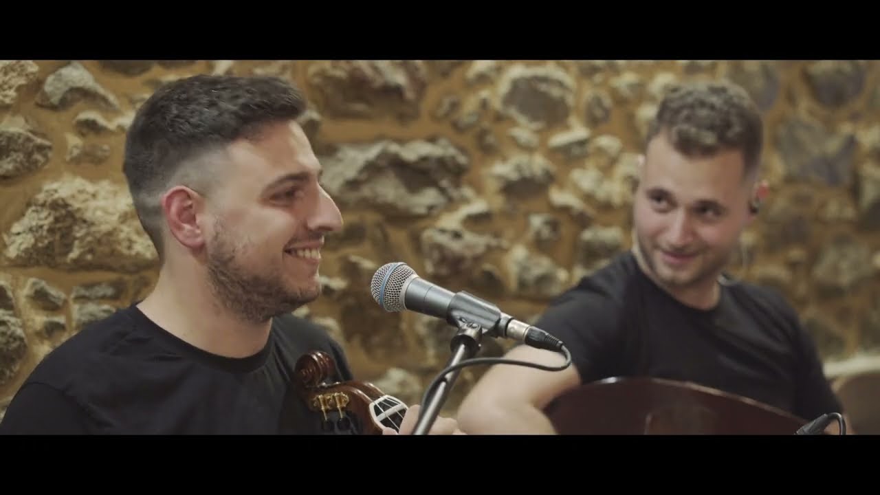 Γιαννης Μαζωνακης-Εγω μουνε απου σε βλεπα (συρτα)