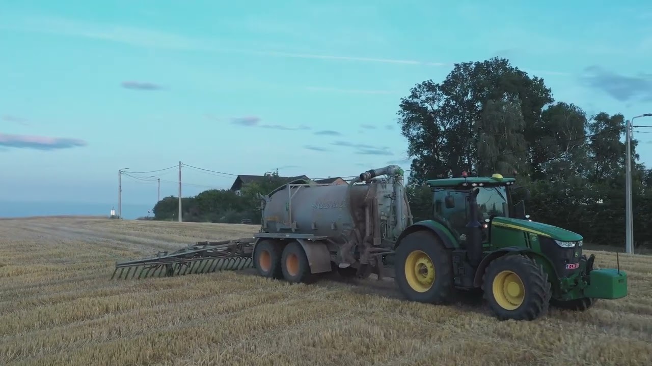 Epandage de lisier avec un John Deere 7310R & un tonneau Joskin Volumetra 18000. Ep2