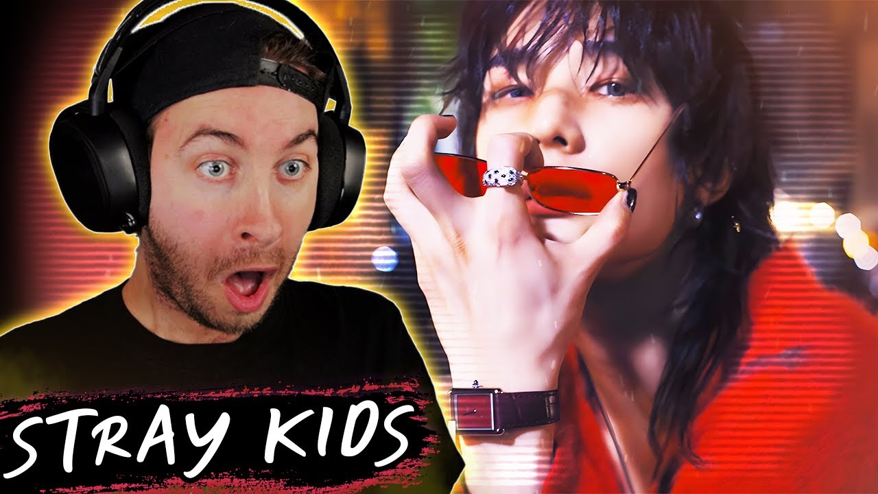 BABY STAY REACTS TO STRAY KIDS - 