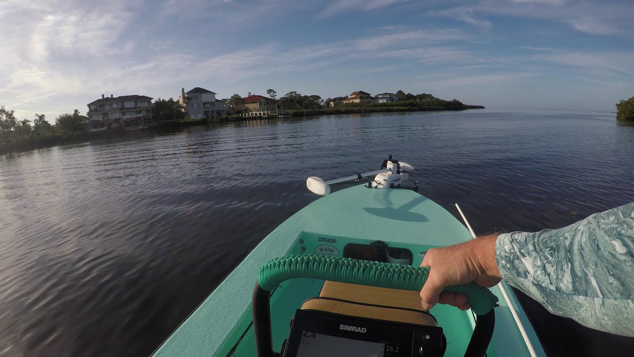 Skimmer skiff on the flats