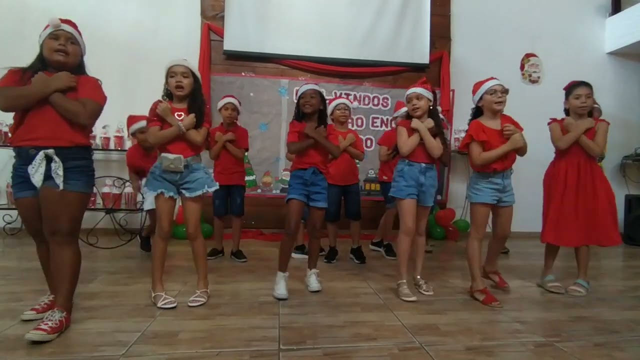 QUERO VER VOCÊ NÃO CHORAR - APRESENTAÇÃO DE NATAL 2° ANO