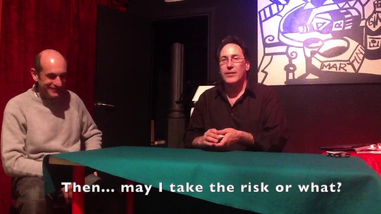 ACES THROUGH THE TABLE / ASES A TRAVÉS DE LA MESA. Gabi Pareras