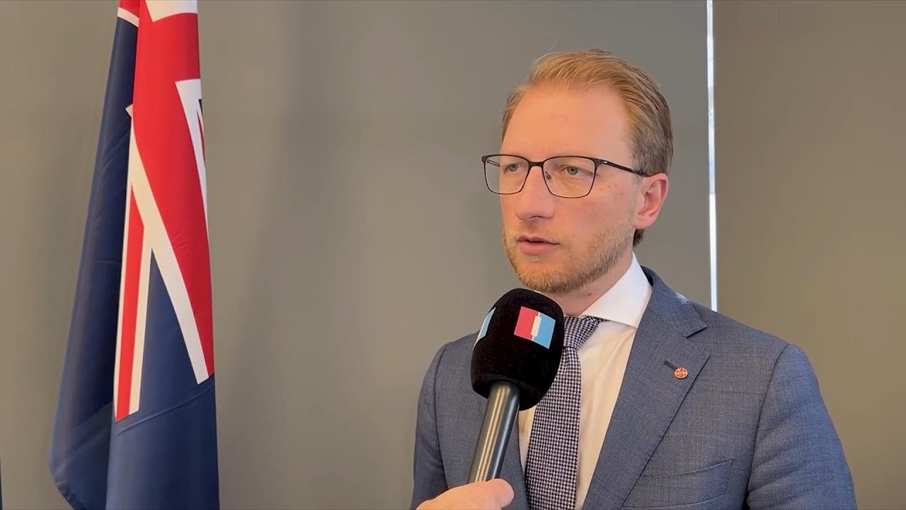 وزیر دفاع دولت سایه استرالیا: دریافت عوارض از نفتکش&zwnj;ها تامین مالی تروریسم است