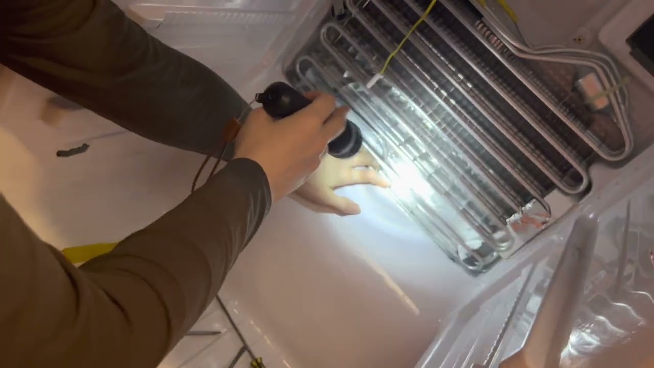 Cum am reparat frigiderul Samsung No Frost