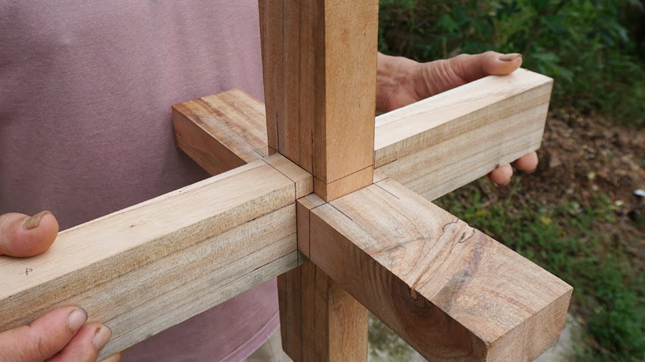 IMPOSSIBLE Spaced Carpenter's Joint , Amazing Woodworking  Techniques Of Japanese Carpenter Skills