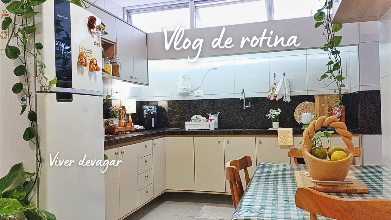 Dia tranquilo na casinha| Rotina aconchegante| Artesanato passo a passo, Redecorei o meu corredor.🏠🥰