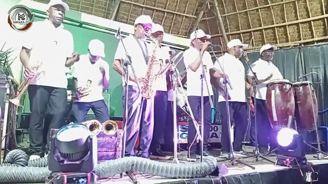 WEEKEND 'LIVE' - MLIMANI PARK 'SIKINDE NGOMA YA UKAE'