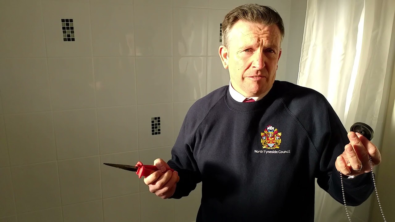 Replacing a plug and chain