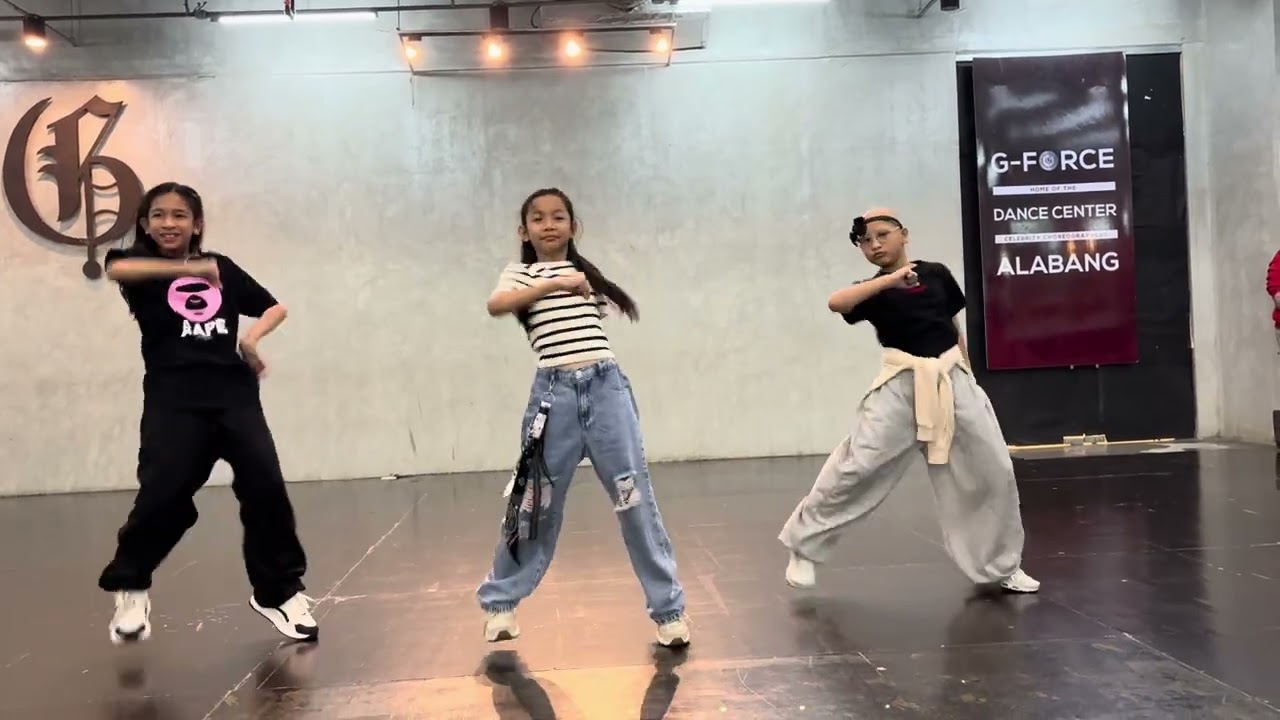 Dancehall with Teacher Jamon (Abondamment by X-Man) #dance #gforce #fypシ #hiphopdance 