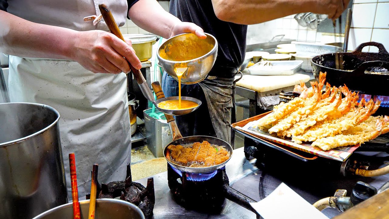 Japanese Noodle Restaurant: Loads Of Orders! | Super Skilled Noodle Professionals