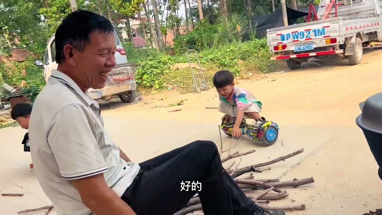 兵嫂花380元买块羊蝎子，给家人们做美食，一家人画面温馨又幸福