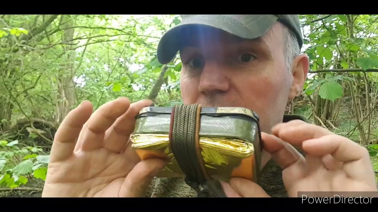 Monday vlog week 25.  SAS survival tin.  Version 1
