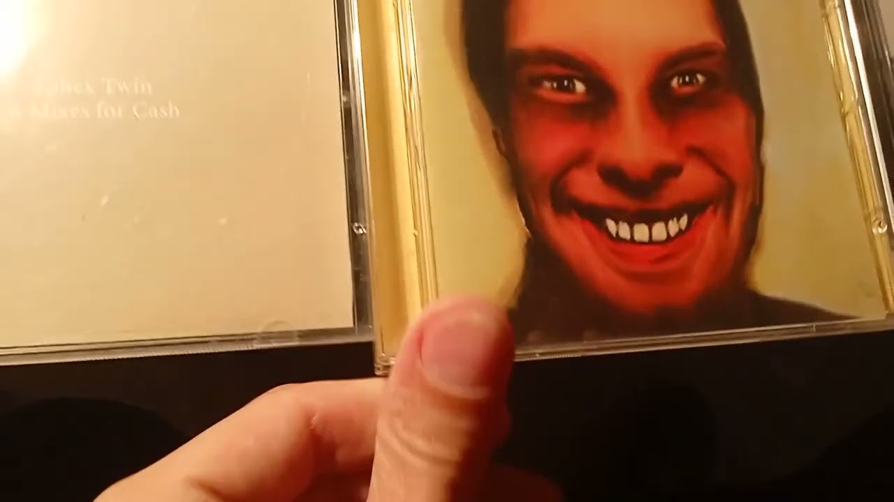 II ч. 📀 Коллекция CD 🎶 Aphex Twin Richard D. James #AFX Poligon Window #aphextwin #warprecords #sire