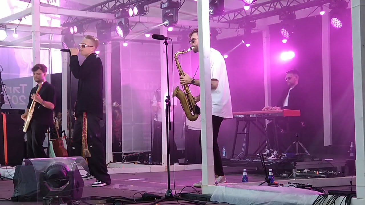 Nublu Tartu autovabaduse puiesteel