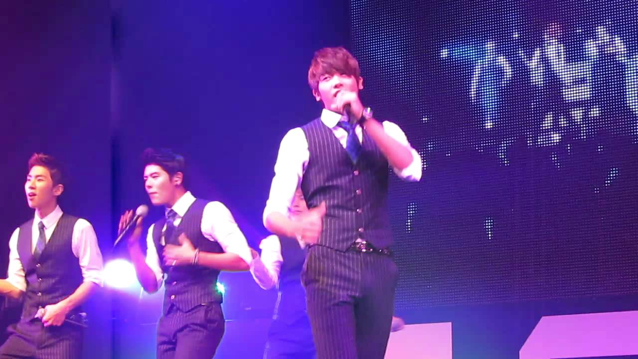 [FANCAM]110630 ZE:A - New Star