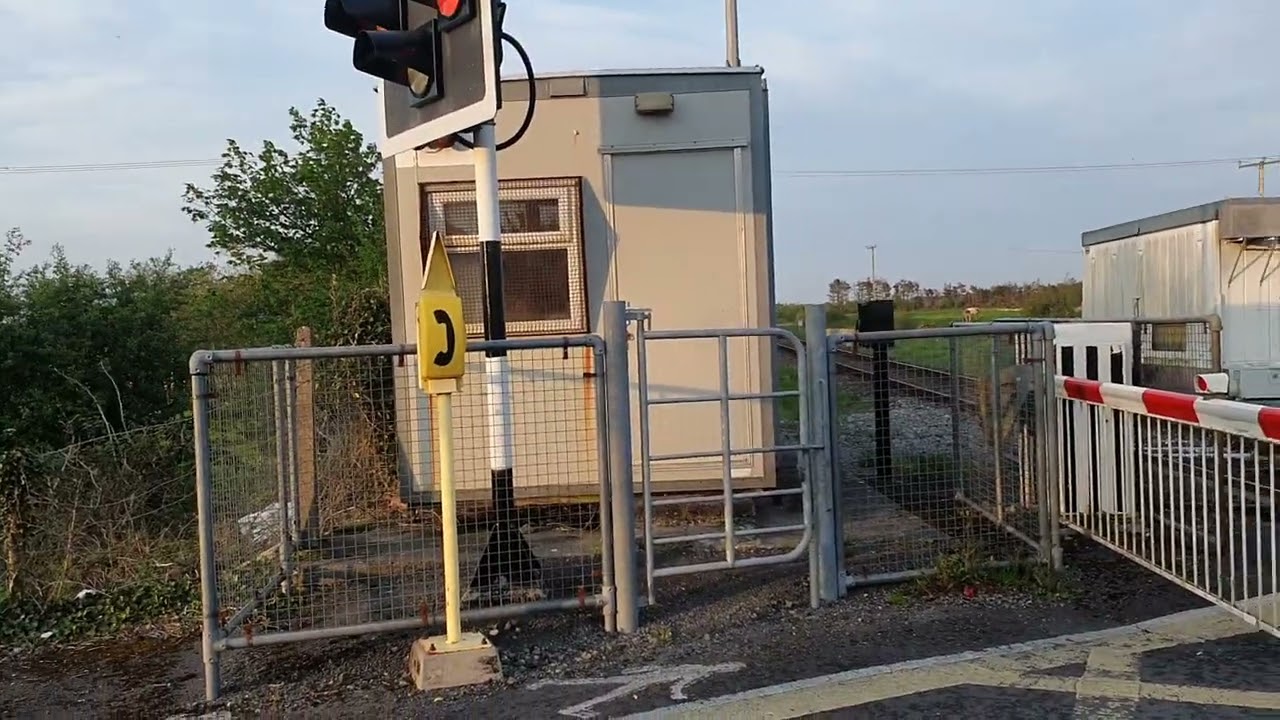 Caherryon Level Crossing (County.Galway) (HOBs)