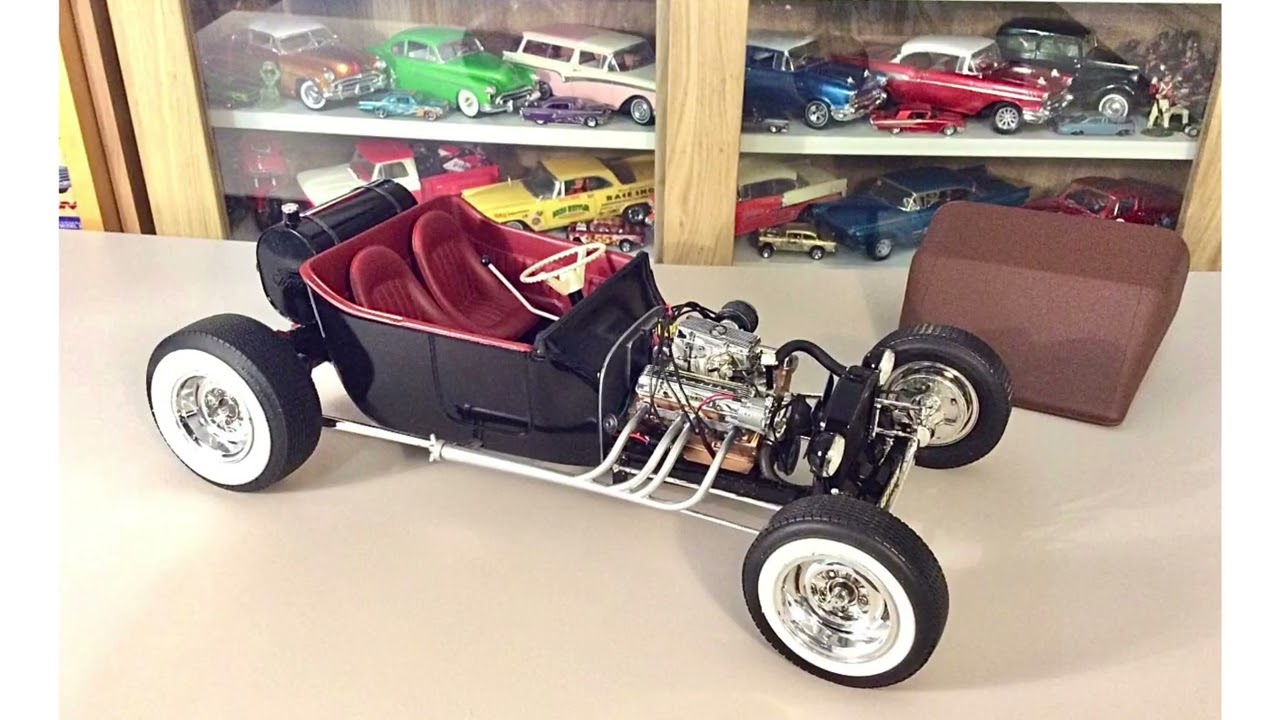 BIG 1/8th scale : Ford T Bucket