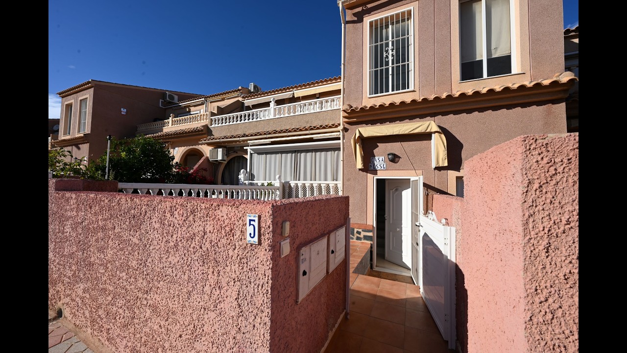 Charming Top Floor Apartment For Sale in Monte y Mar, Gran Alacant.
