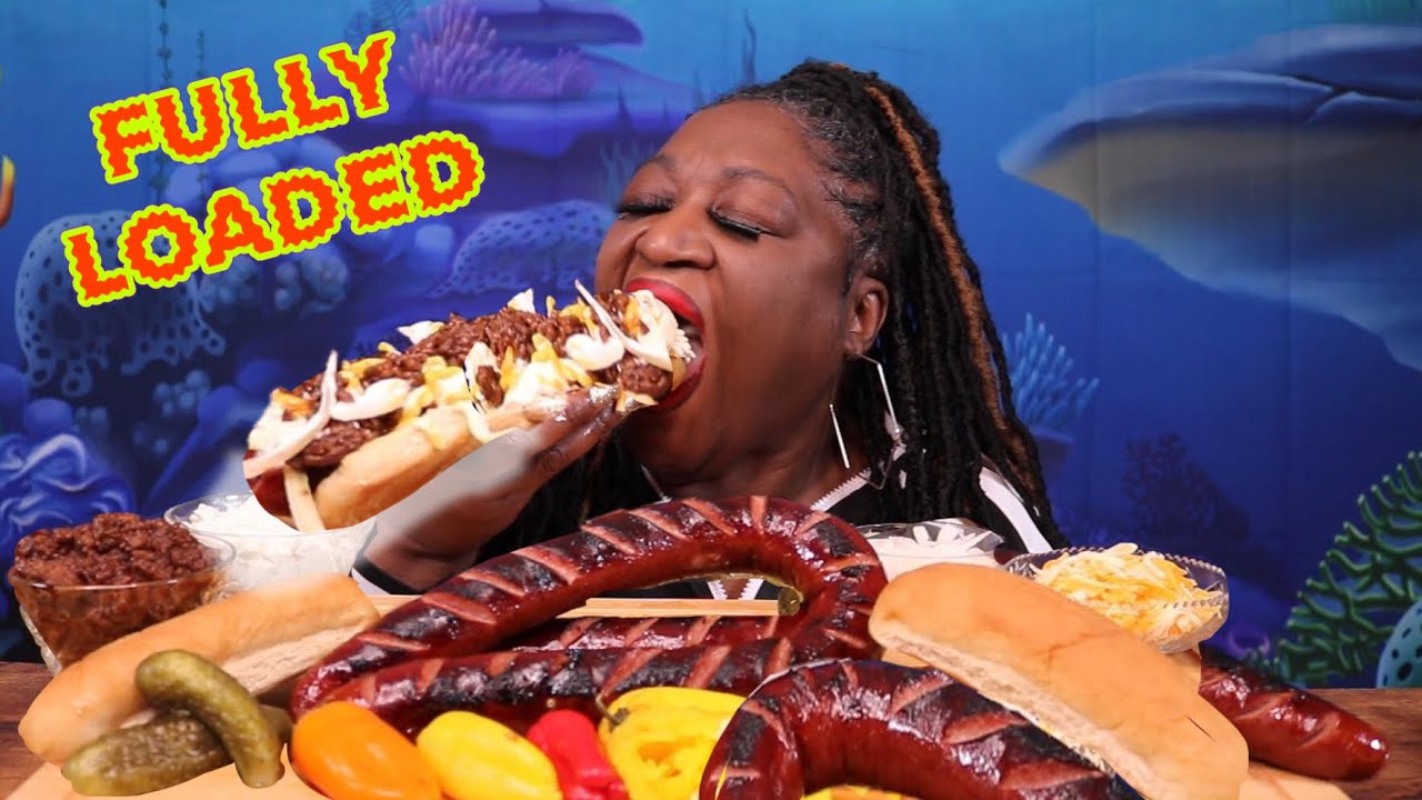 LOADED SAUSAGE DOGS | CHILI CHEESE DOG | 12 DAYS XMAS W/ MUKBANG BULLS | LET'S TALK | LETS EAT | 먹방