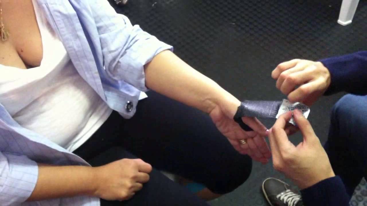 Bandagem Elástica Physical Taping - Síndrome de De Quervain