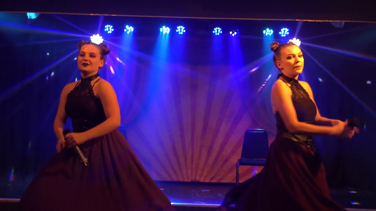 ENTERTAINMENT AT HAZELWOOD HOLIDAY PARK