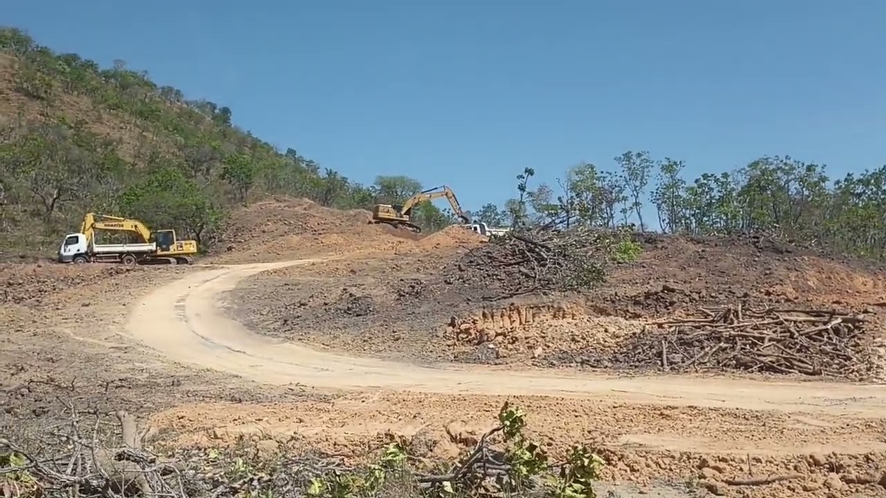 Carregando material para terra planagem na pi 224 beneditinos piaui a prata Piauí Brasil 🇧🇷