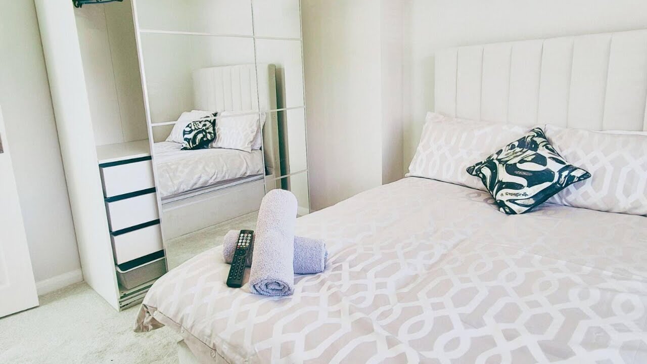 Cosy 2BR House on Quiet Street, Nottingham, United Kingdom | Travel With Kiara