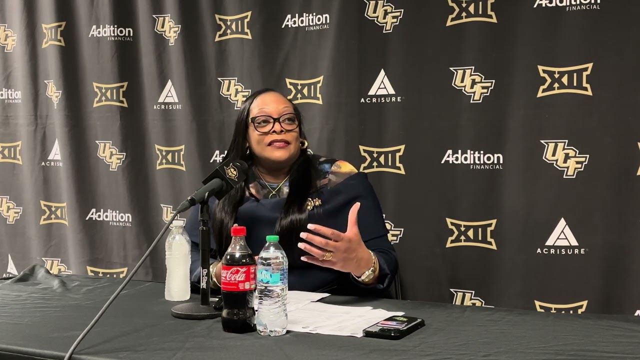 Главный тренер команды &laquo;Наутс&raquo; Сития Мессер после матча против &laquo;Колорадо&raquo;.