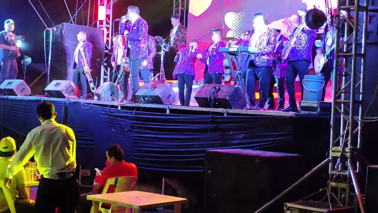 En el baile en el Limón,Tiquicheo Michoacán!🤠🥹