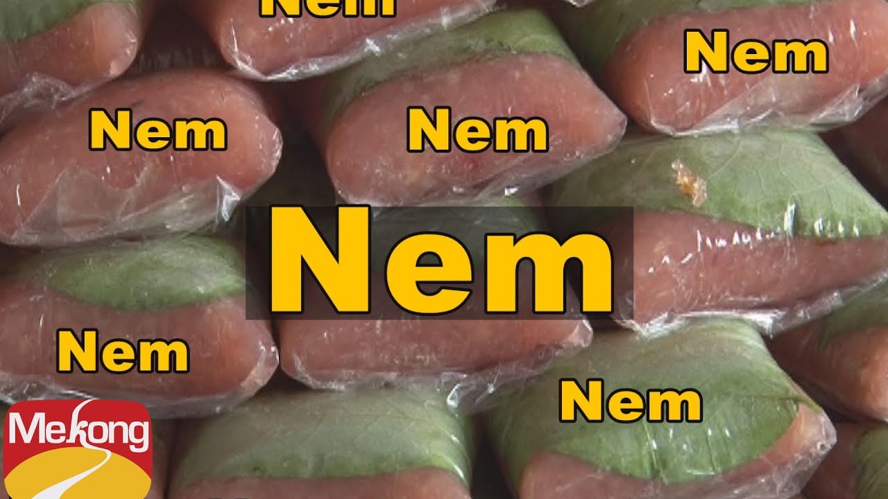 Xem cách làm Nem ngon ở lò nem Út Thẳng, quốc lộ 80, Lai Vung, Đồng Tháp, Việt Nam