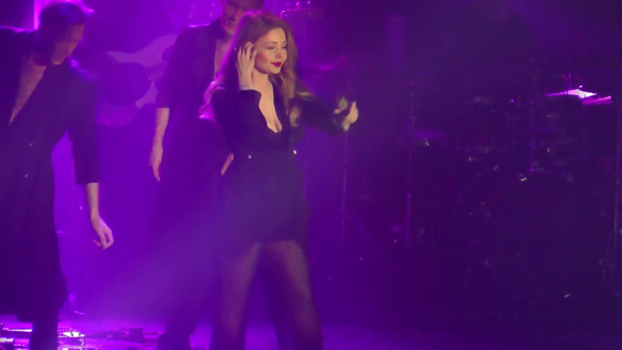 Тина Кароль - Я ее так хотела, Шиншила,  LIVE Кривой Рог 27.03.2015