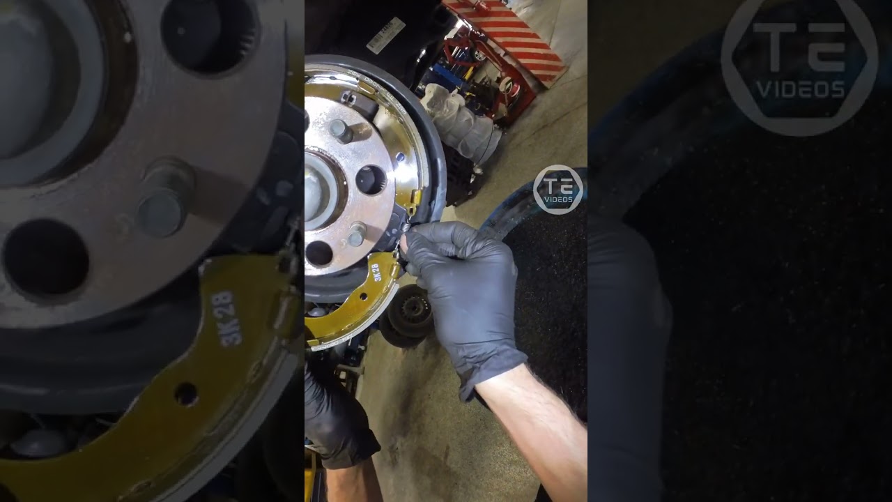Honda Piece Of Fit Drum Brake Replacement POV For Yee Bud 🍿👀👌 #linkinbio #honda #fit #drumbrakes