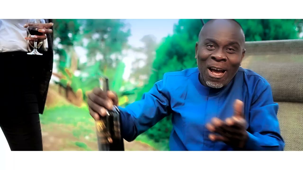NJOHREUR - Le Gobelet de Dieu ft. Petit Pays (clip officiel)