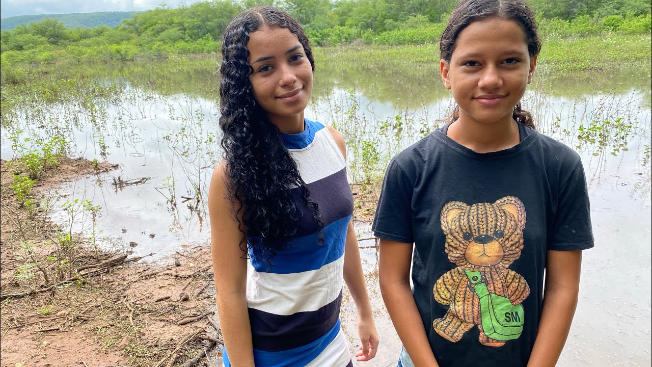 MAIS UM VALE A PENA VÊ DE NOVO COM NOSSAS QUERIDAS MENINAS