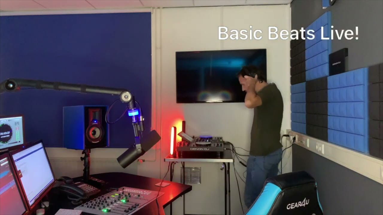 basicbeats live techno set  @TVPapendrecht new studio