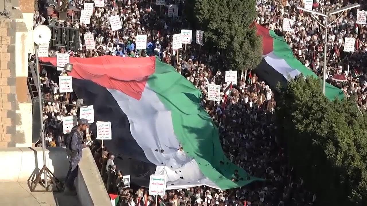 Yemenis in Houthi rebel-controlled Sanaa protest in support of Palestinians in Gaza