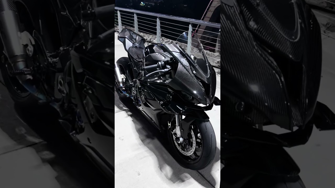 BMW S1000RR Full Carbon Fiber Showcase: Pure Power Unleashed!
