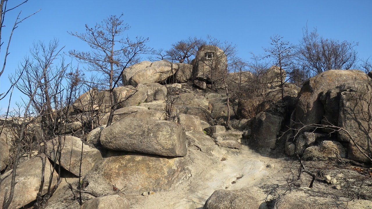 八丈岩山