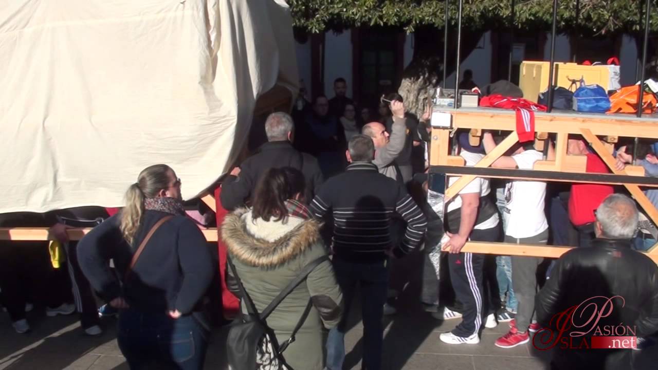 Ensayo de las cuadrillas de hermanos cargadores de Cristo Rey y Estrella - 2015