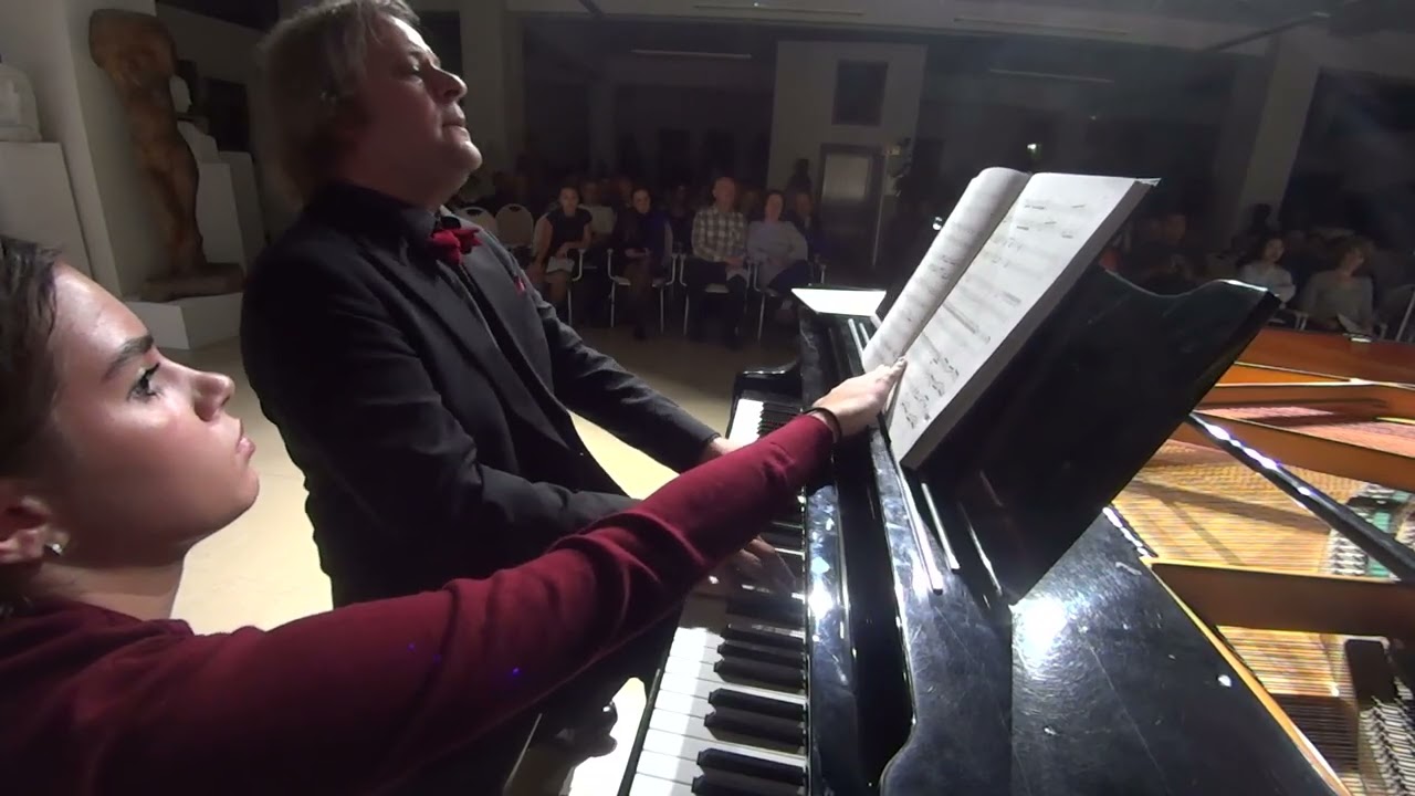 Elizaveta Ukrainskaia and Peter Laul play Shostakovich Suite op. 6 for 2 Pianos