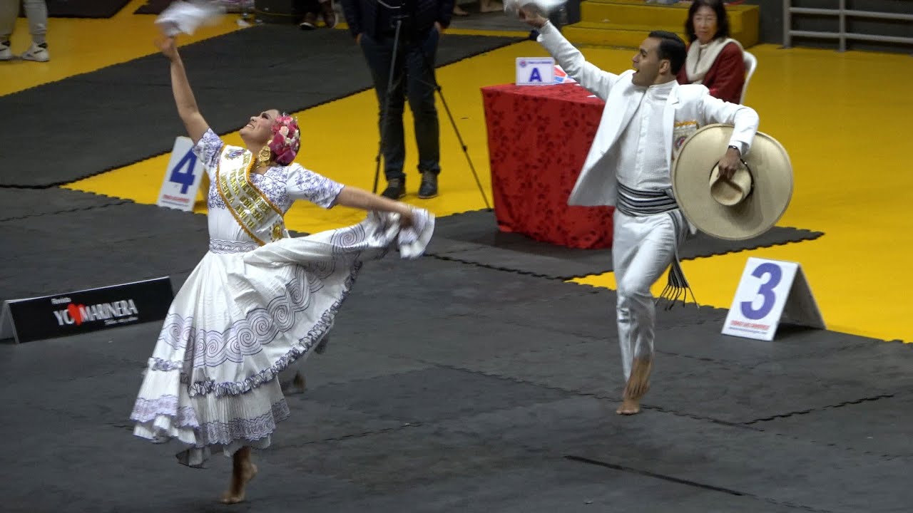 Camila Gamarra y Hector Acuña. Entrega Adulto. Todas Las Sangres 2022