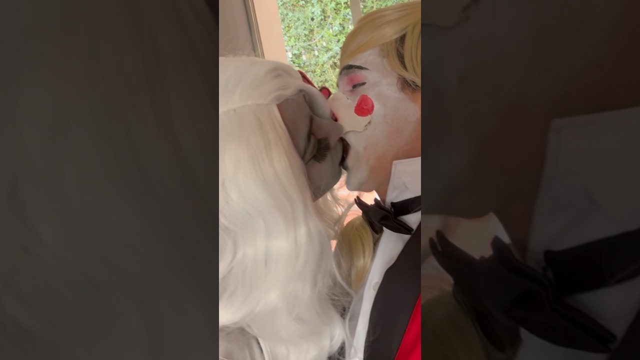Beso lésbico? 😨 